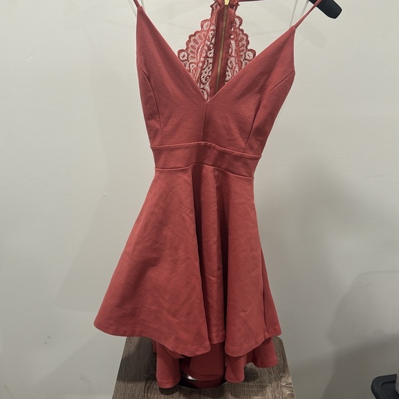 Dark pink/deep dusty rose lace back v neck dress #ALine #lacedress size s - Picture 2 of 7